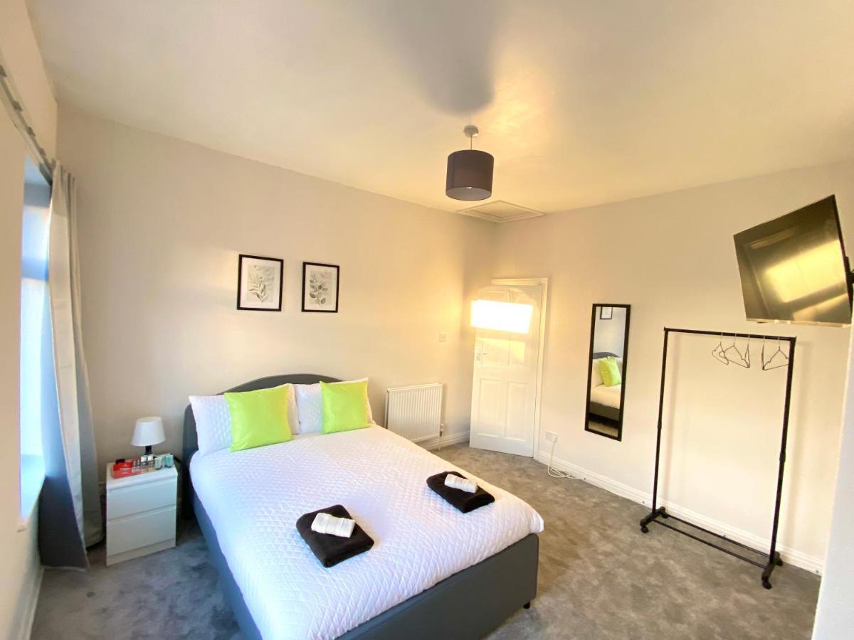 Kisobi Home Bedroom 1 キングストン・アポン・ハル エクステリア 写真